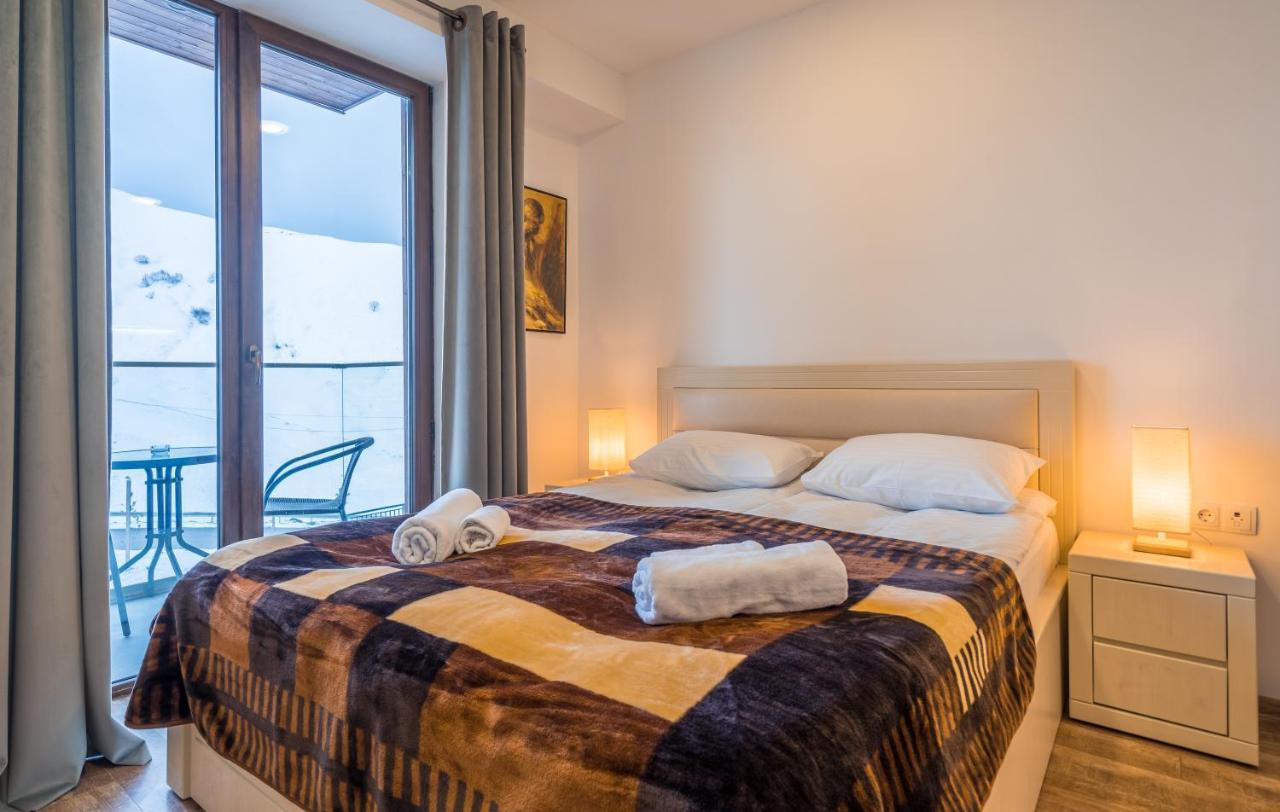 Gvc 240 New Gudauri Apartment Екстериор снимка