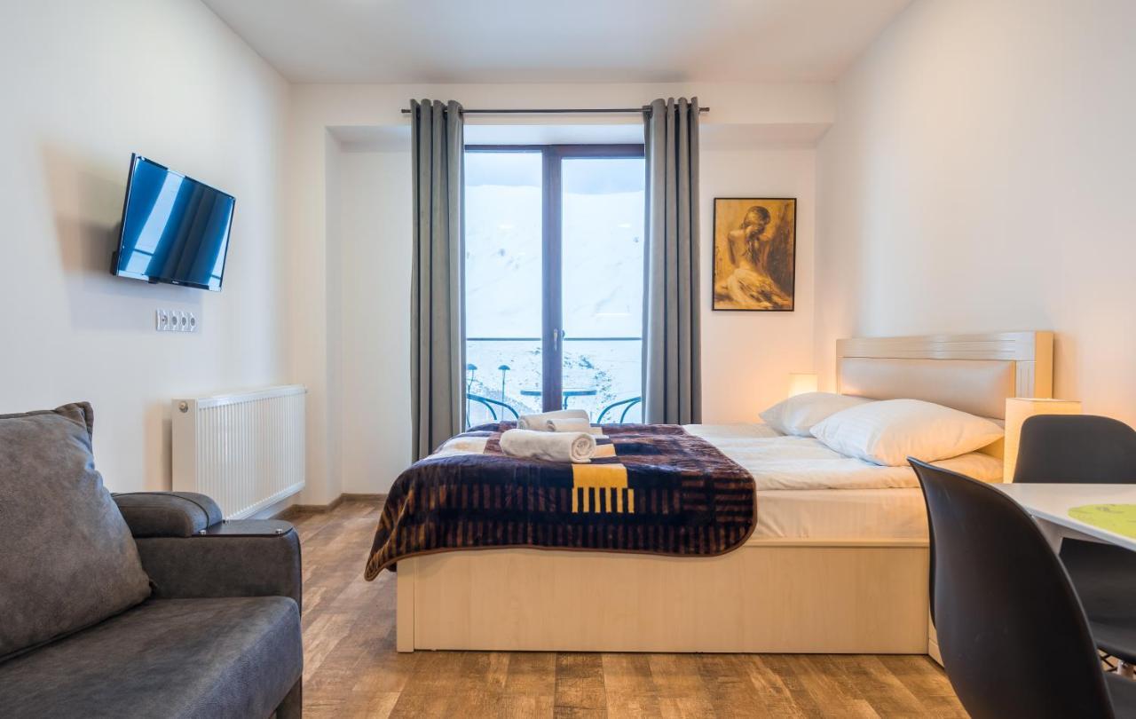 Gvc 240 New Gudauri Apartment Екстериор снимка